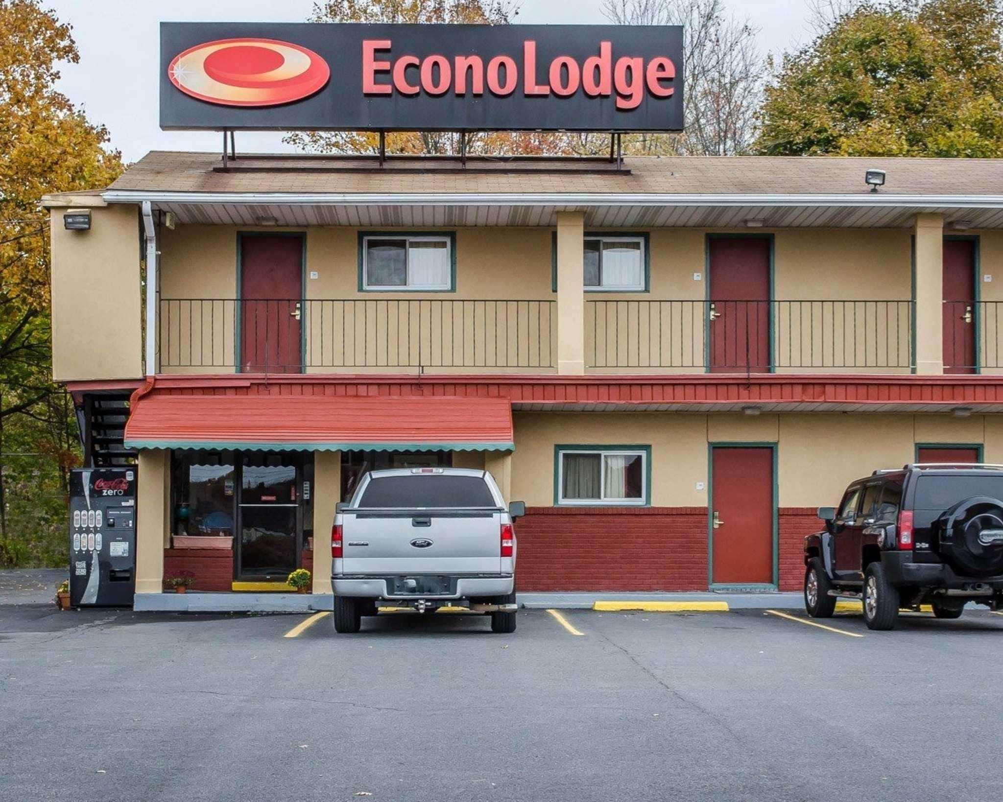 Econo Lodge Frackville Екстериор снимка